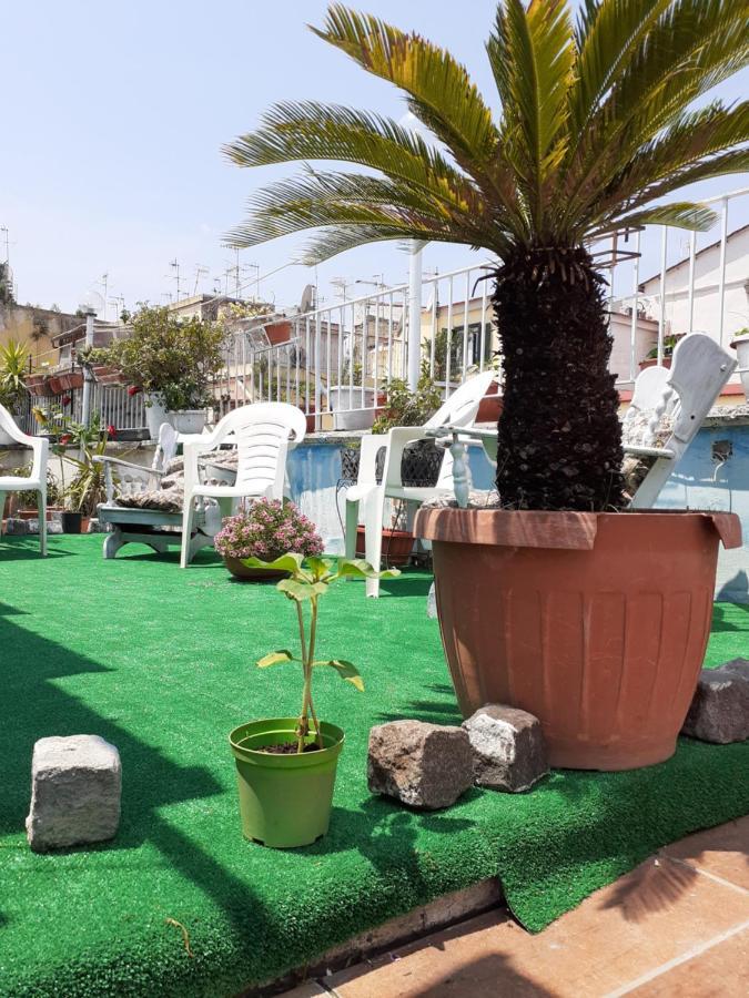 Vacanze Da Angela - Orto Botanico Napels Buitenkant foto
